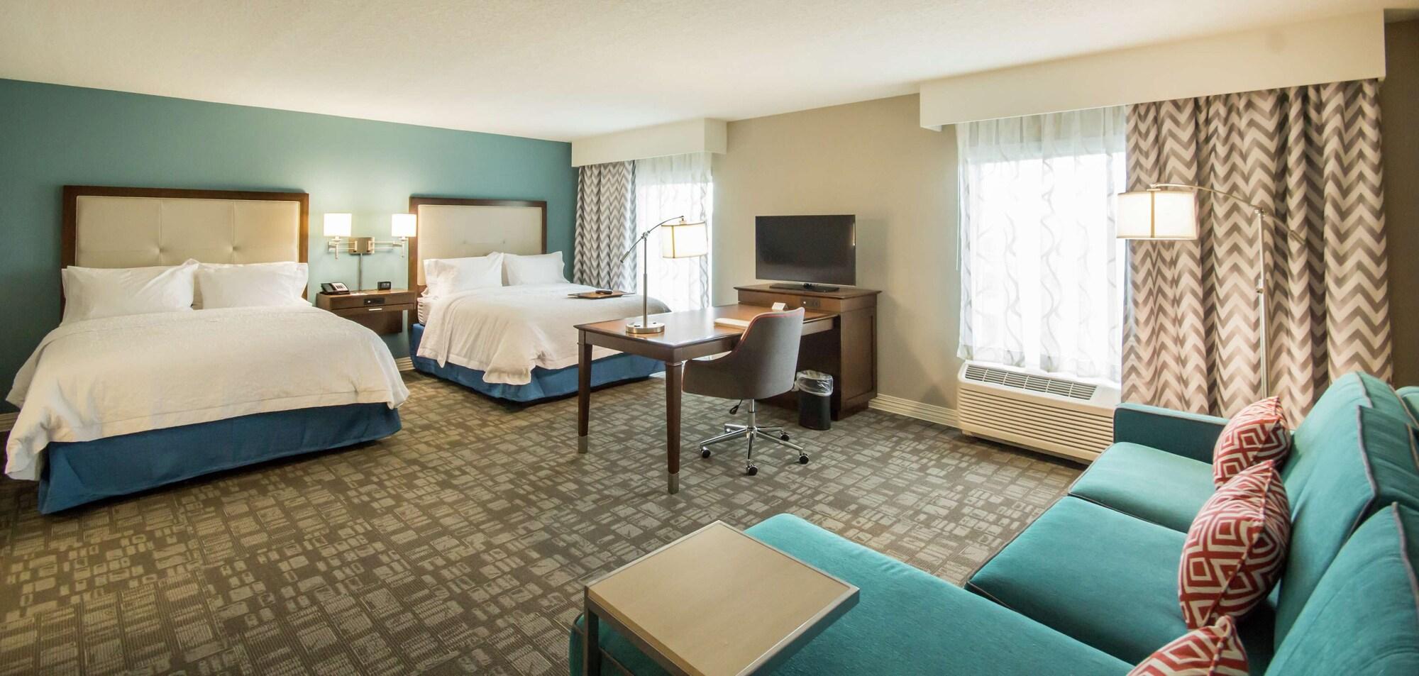 Hampton Inn & Suites Orlando Near Seaworld Exterior photo